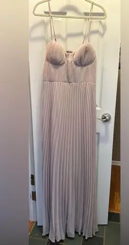 Maniju Elegant Pleated Maxi Dress in Soft Grey