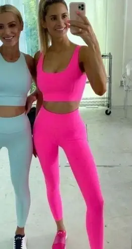 IVL Collective NWT Limited Edition Hot Pink Chi Chi Power Sports Bra Size 4