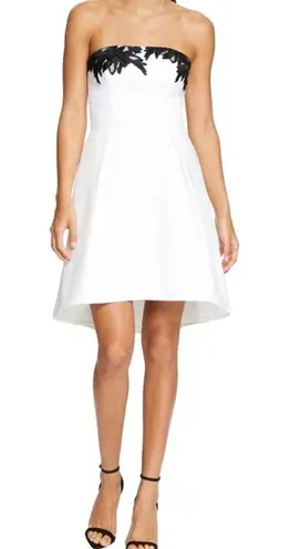 Halston Heritage  White Black Floral Applique Strapless Fit Flare Cocktail Dress