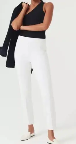 Spanx  NWT On-the-Go Ankle Straight Pant White Ultimate Opacity Technology Sz M