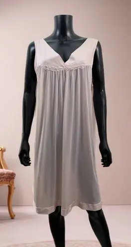 Vanity Fair Vintage Pink Nylon Nightgown XL Made in USA