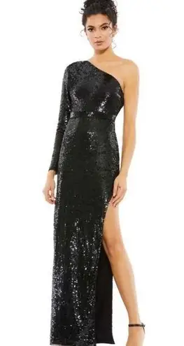 Mac Duggal NWT SEQUINED ONE SHOULDER - MSRP -$399