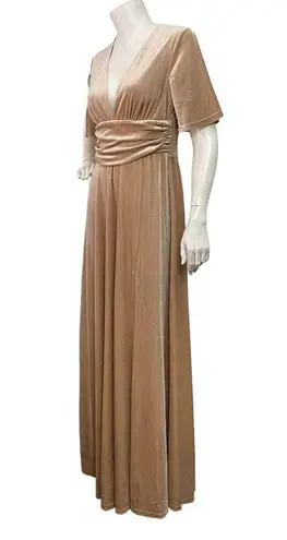 Baltic Born Women's Medium Tan V-Neck Bridesmaid Short Sleeve Velvet Maxi Dress