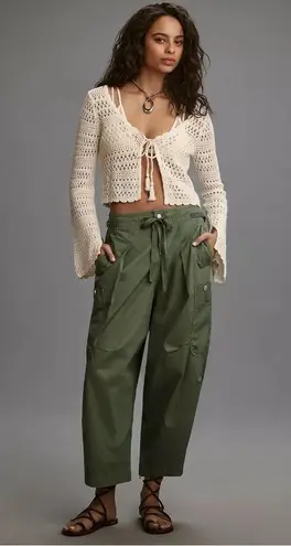 Pilcro Anthropologie Slouchy Fit Surplus Pants 28 Barrel Cargo Army Green NWT