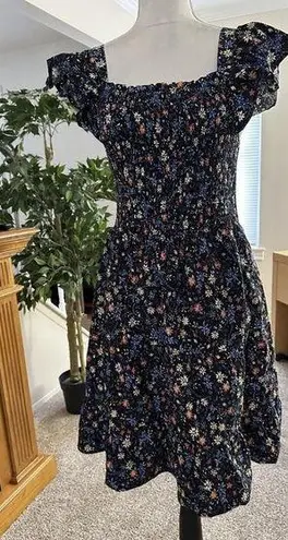 Time And Tru Smocked Eyelet Floral Dress Flutter Sleeve Size S 4-6 Spring Summer