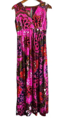 Vintage Whimsical Artsy Coquette Women's fuschia sleeveless Vneck Maxi Pink