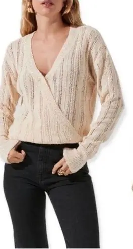 ASTR  the Label Faux Wrap Cream Sweater Thin Knit NWT XS