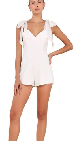 Lulus Certainly Aglow White Organza Pearl Tie