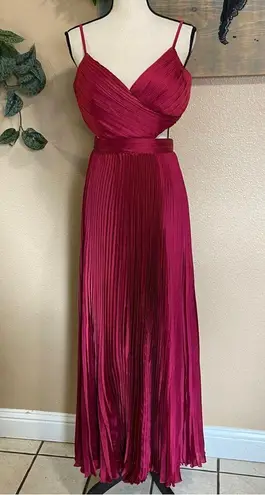 NWOT Lulus Got the Glam Wine Red Pleated Cutout Maxi Dress Pink Size L