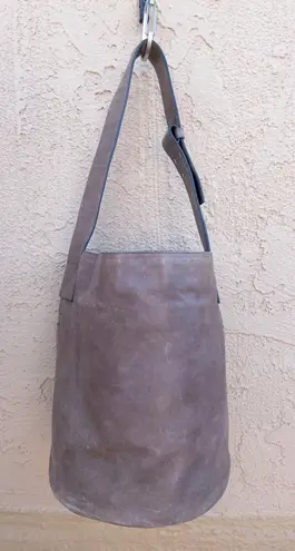 Alexander McQueen taupe leather zipper shoulder bucket bag purse handbag