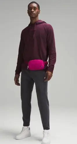 Lululemon Everywhere Belt Bag NWT