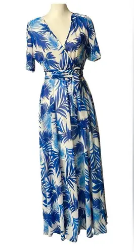 Indigo Rose Blue and White Tropical Pattern Maxi Dress Small