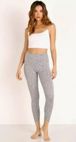 Beyond Yoga Women's High Rise Gray Tone Cheetah Leopard Animal Print Leggings M