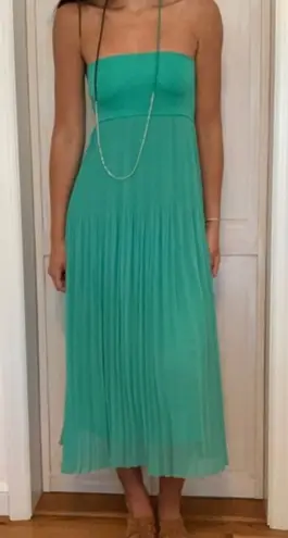 Willow & Clay Green Pleated Maxi Skirt Convertible Strapless Knit Dress