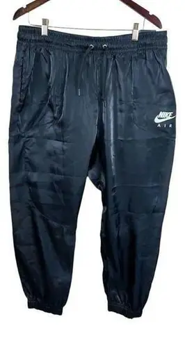 Nike NWT  AIR Satin Track Pants Jogger Sheen Women's XL STANDARD FIT BLACK