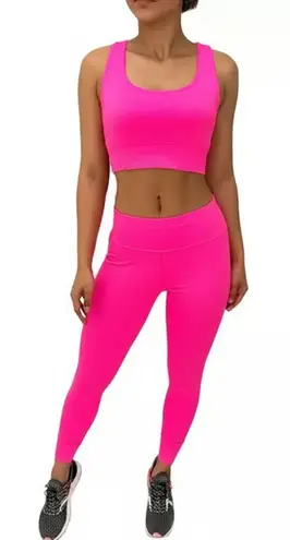 Womens Ribbed Crop Top Size L Neon Pink Scoop Neck Ribbed Knit Athletic Casual Size L