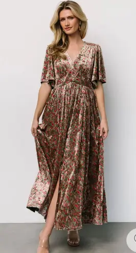 Baltic Born NWT Floral Velvet Maxi Dressss with slit