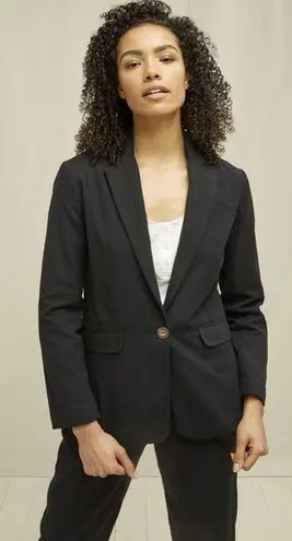 St. John NEW AUTHENTIC Wool Black and Gold Blazer Jacket Size 4 $1,495