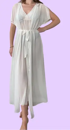 Amazing vintage white chiffon negligee 2