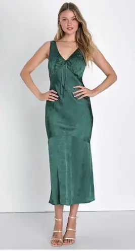 NWT Lulu's Exceptional Ideal Emerald Green Satin Jacquard Midi Dress Size M Size M