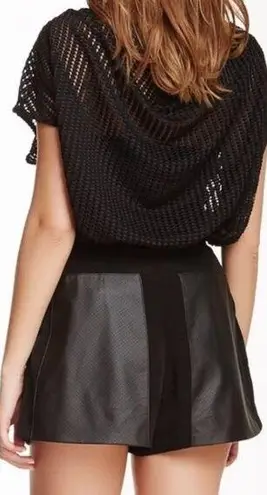 BCBG BCBGeneration Faux Leather Panel Patch Pocket High Waisted Shorts Black Size 8