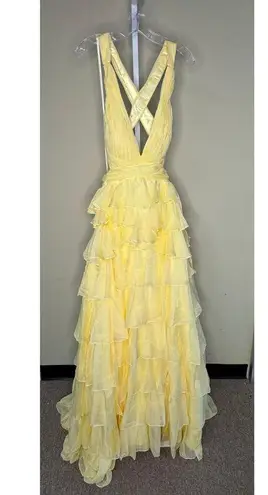 Mac Duggal NWT Chiffon Layered Cut Out Ballgown in Lemon Size 10