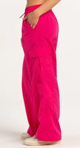 Full Tilt  Womens Pants Sz M Hot Pink Parachute Cargo Crinkle Nylon Toggle