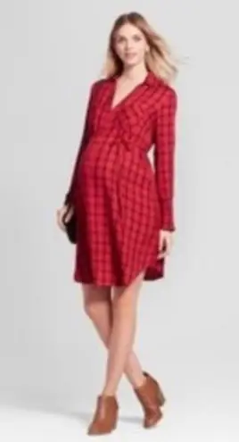 Ingrid and Isabel Red & Black Maternity Plaid Dress/Top “Shacket” Collared Size undefined