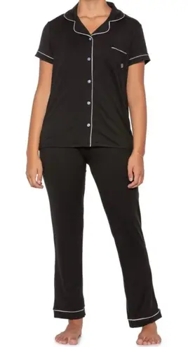 Born Medium Black Pajama Set