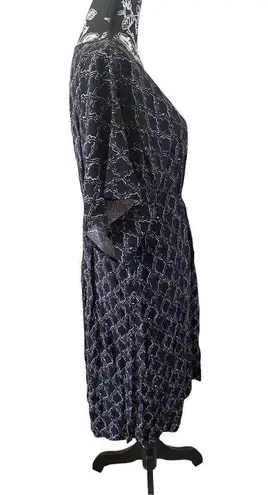 Liz Lange Maternity Geometric Dress V Neck Formal Wedding Occupational