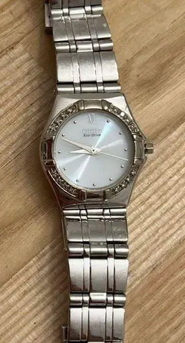Citizen Eco-Drive Ladies Watch Genuine Diamonds White Dial Stainless Bracelet