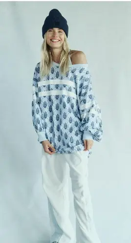 Free People FP Movement Post Up Logo Layer NWT Blue Size XS