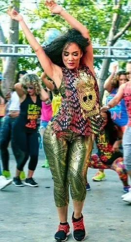 Zumba • All Night Metallic Capri Leggings cropped gold foil medallion print