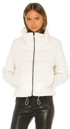 LTH JKT Cay Cropped Puffer Jacket in Pearl White Size Small White