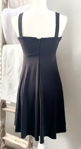 London Times | Petites Fit and Flare Black Formal Cocktail Dress (4P) 117D1