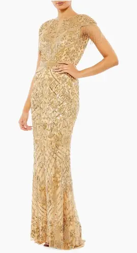 Mac Duggal 4715 Size 12 Embellished Fringe Cap Sleeve Trumpet Gown, Light Gold