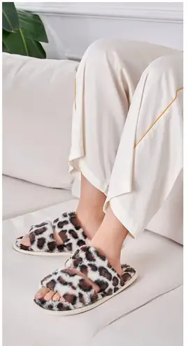 Open Toe Fluffy Slippers