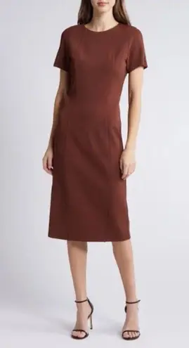 BOSS Dark Brown Form