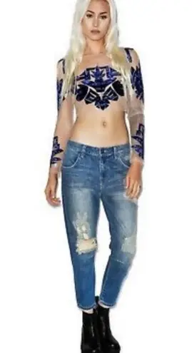 Wild fox baggy crop size 29 distressed jeans