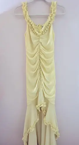 Majorelle Chandra Gown in Butter Yellow Size XS