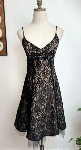 City Triangles Vintage 90s Whimsigoth Black Lace Tea Dress