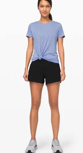 Lululemon  Speed Up Mid-Rise Short 4" in Black Like New Size 8