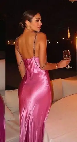 L'Agence NWOT Majesty Chain-Trim Satin Gown in Magenta Pink Size 8