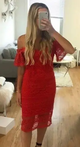 Boutique NWT  Red Lace Midi Dress