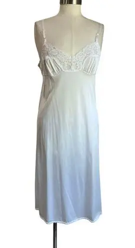 Vassarette 1990s Vintage White Midi Slip Dress Size M