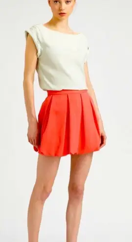 Alice + Olivia  Coral Pleated Mini Skirt 