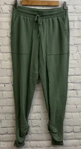 Barefoot Dreams Malibu Collection Sage Green Joggers XS #BDWMC1502