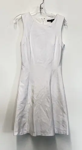 WHBM White White House Black Market White A