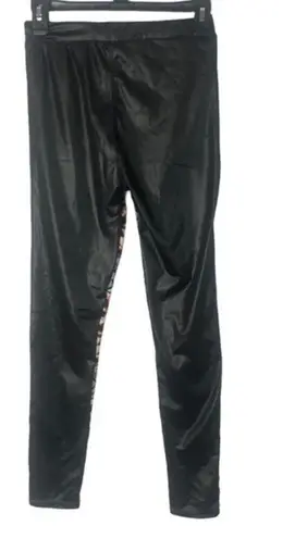 D&T Tribal Print Shiny Stretchy Leather Like Fabric Leggings S/M Black Size undefined