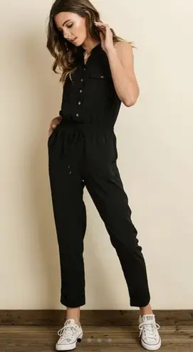 Molly green  black sleeveless satin button down jumpsuit size large thumbnail 2